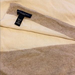 Cashmere scarf